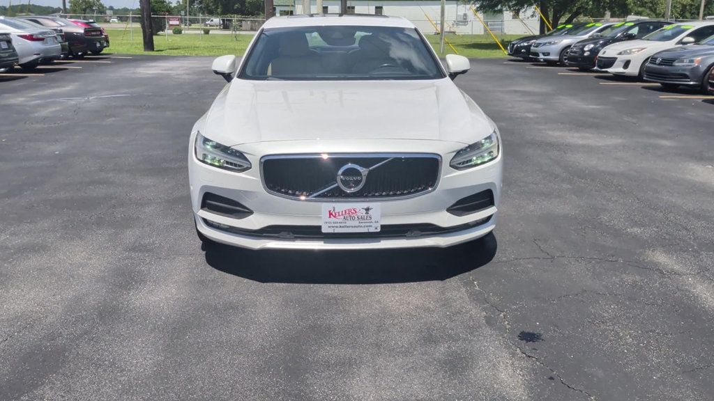 Volvo S90 T5 FWD Momentum photo 3