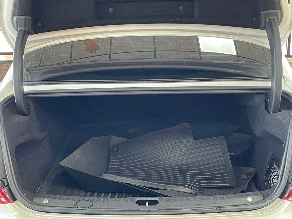 2018 Volvo S90 T6 AWD Inscription - 23013558 - 17