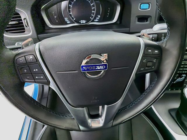 2018 Volvo V60 Polestar AWD - 23073463 - 11