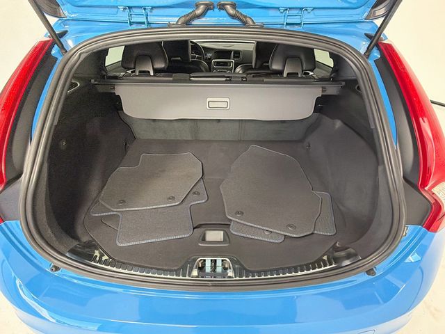 2018 Volvo V60 Polestar AWD - 23073463 - 26