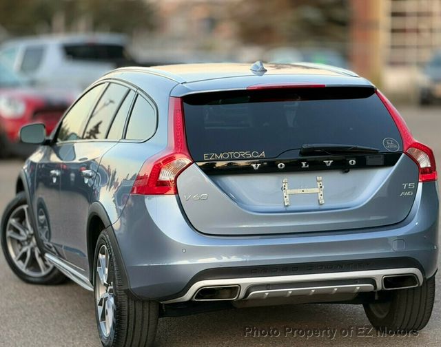 2018 Volvo V60 Cross Country ONE OWNER! 21528 KMS ONLY!! CERTIFIED! - 22920413 - 12