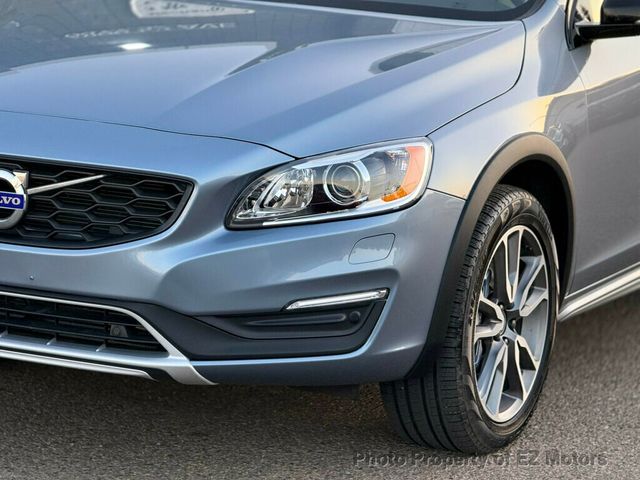 2018 Volvo V60 Cross Country ONE OWNER! 21528 KMS ONLY!! CERTIFIED! - 22920413 - 13