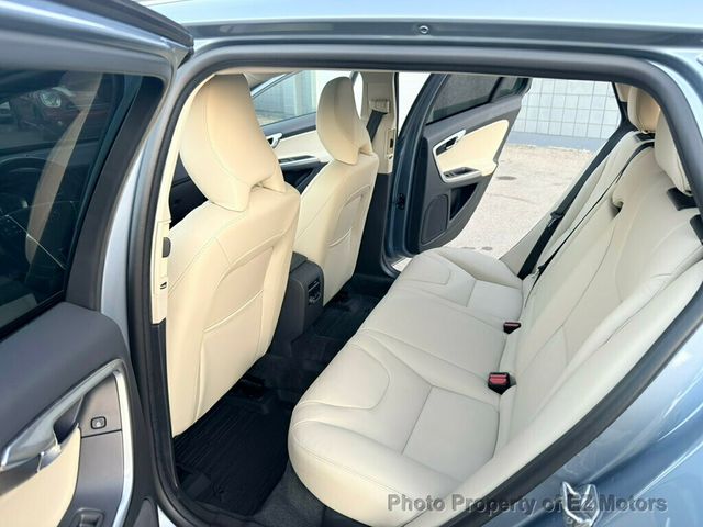 2018 Volvo V60 Cross Country ONE OWNER! 21528 KMS ONLY!! CERTIFIED! - 22920413 - 16