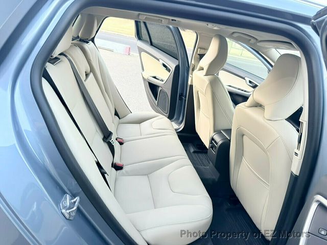 2018 Volvo V60 Cross Country ONE OWNER! 21528 KMS ONLY!! CERTIFIED! - 22920413 - 18