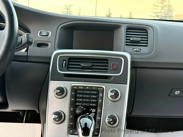 2018 Volvo V60 Cross Country ONE OWNER! 21528 KMS ONLY!! CERTIFIED! - 22920413 - 24