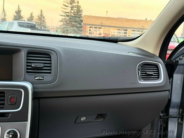 2018 Volvo V60 Cross Country ONE OWNER! 21528 KMS ONLY!! CERTIFIED! - 22920413 - 25