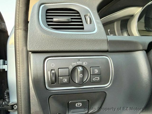 2018 Volvo V60 Cross Country ONE OWNER! 21528 KMS ONLY!! CERTIFIED! - 22920413 - 33
