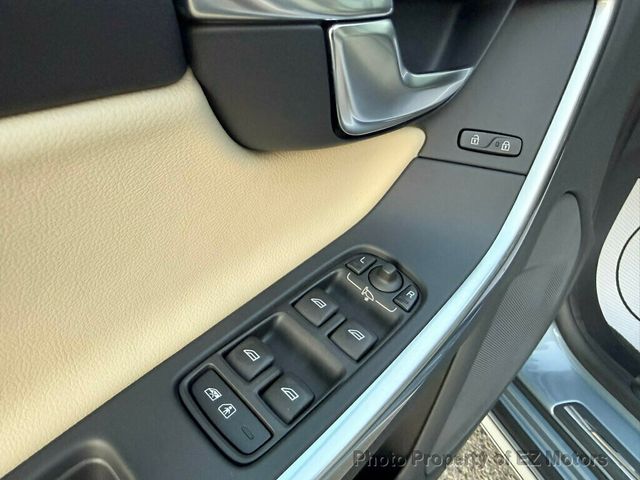 2018 Volvo V60 Cross Country ONE OWNER! 21528 KMS ONLY!! CERTIFIED! - 22920413 - 34