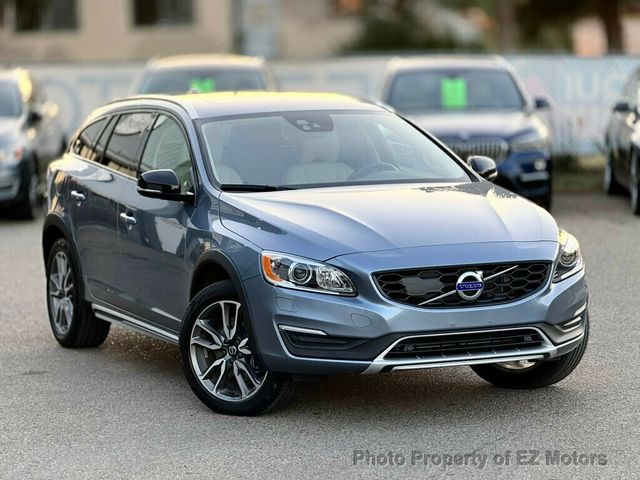 2018 Volvo V60 Cross Country ONE OWNER! 21528 KMS ONLY!! CERTIFIED! - 22920413 - 4