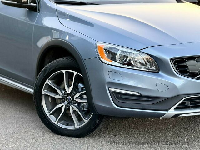 2018 Volvo V60 Cross Country ONE OWNER! 21528 KMS ONLY!! CERTIFIED! - 22920413 - 5
