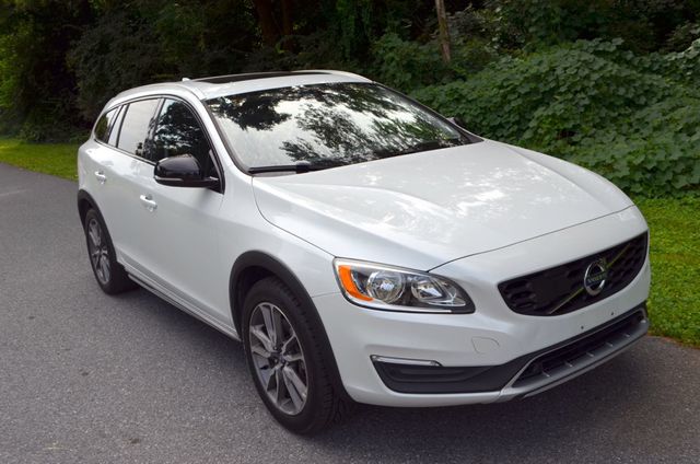 2018 Volvo V60 Cross Country T5 AWD - 22896573 - 10
