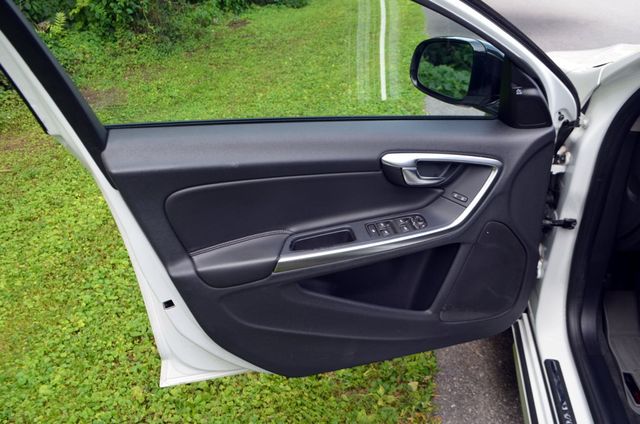 2018 Volvo V60 Cross Country T5 AWD - 22896573 - 22