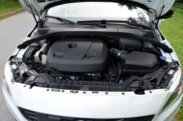 2018 Volvo V60 Cross Country T5 AWD - 22896573 - 27