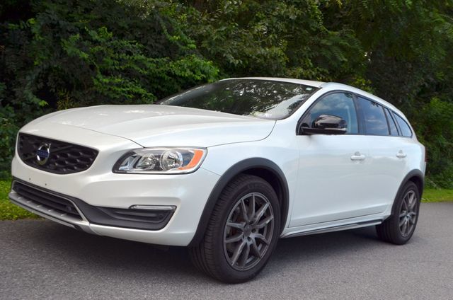 2018 Volvo V60 Cross Country T5 AWD - 22896573 - 33