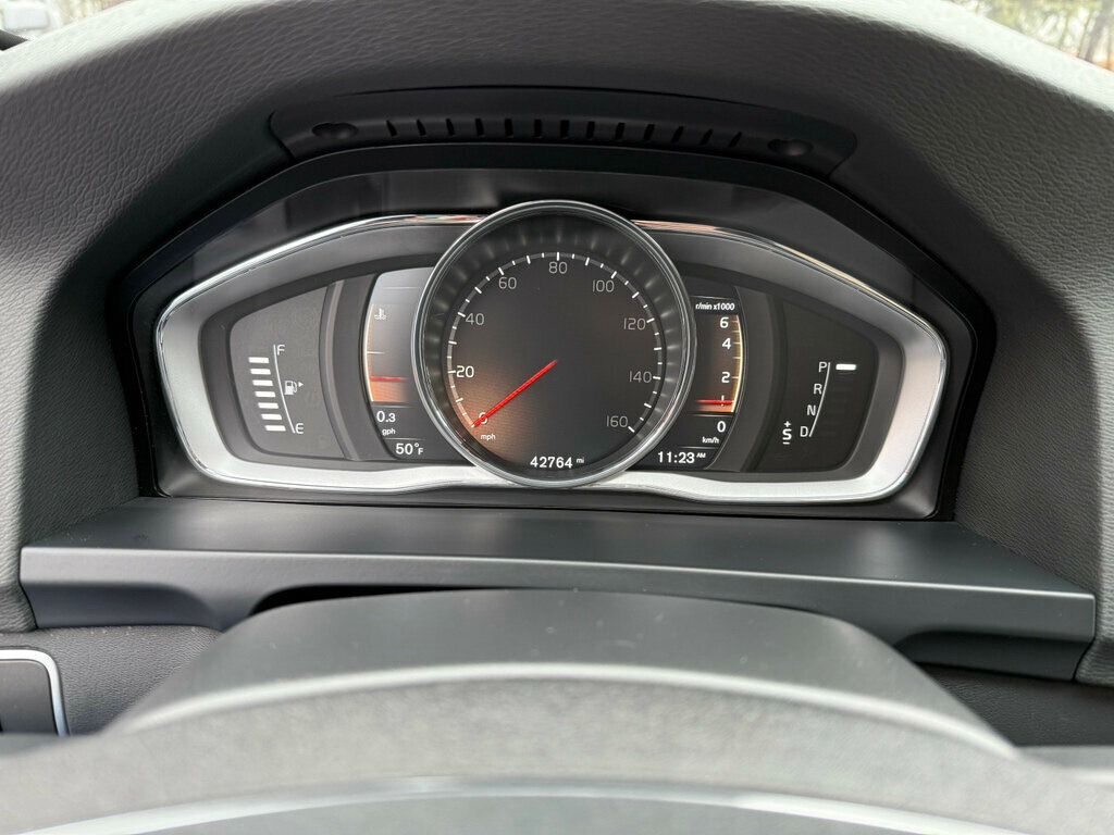 2018 Volvo V60 Cross Country T5 AWD - 22945621 - 20