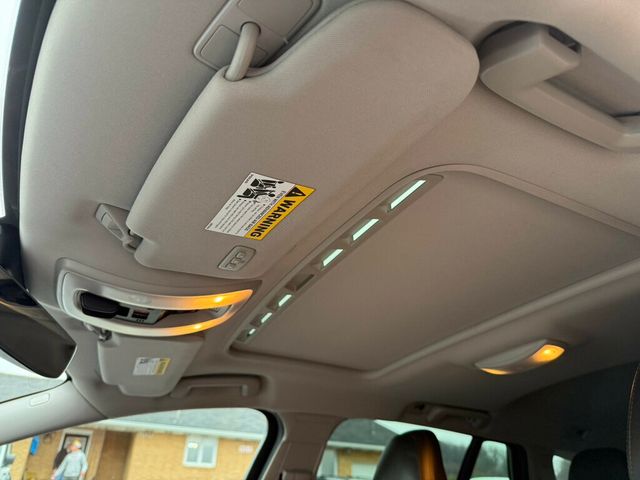 2018 Volvo V60 Cross Country T5 AWD - 22945621 - 24