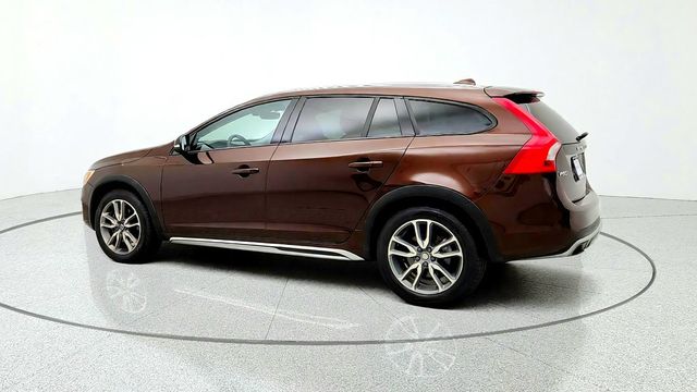 2018 Volvo V60 Cross Country T5 AWD w/ Convenience & BLIS Packages - 23099051 - 6