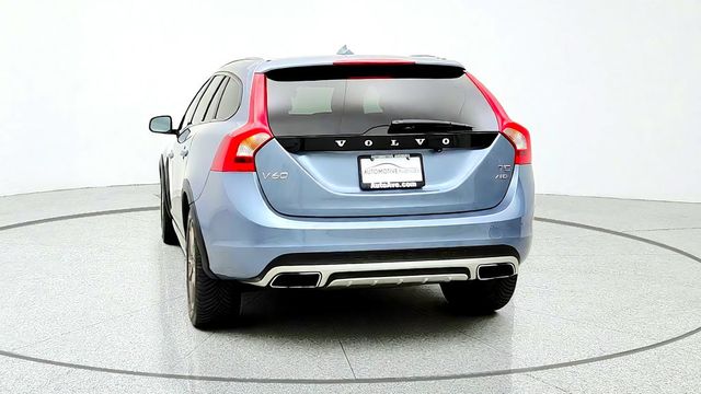 2018 Volvo V60 Cross Country T5 AWD w/ Convenience Pkg, BLIS Pkg, Heated Seats & Wheel - 23100319 - 5