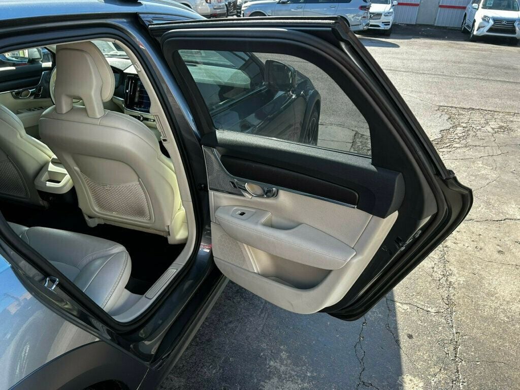 2018 Volvo V90 Cross Country LocalTrade/CrossCountry/AWD/T6/HeatedLeatherSeats/BackupCam - 22974463 - 17