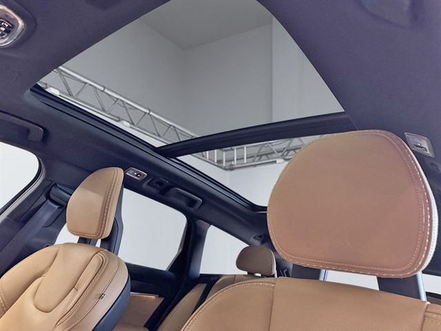 2018 Volvo V90 Cross Country T5 - 23019791 - 17
