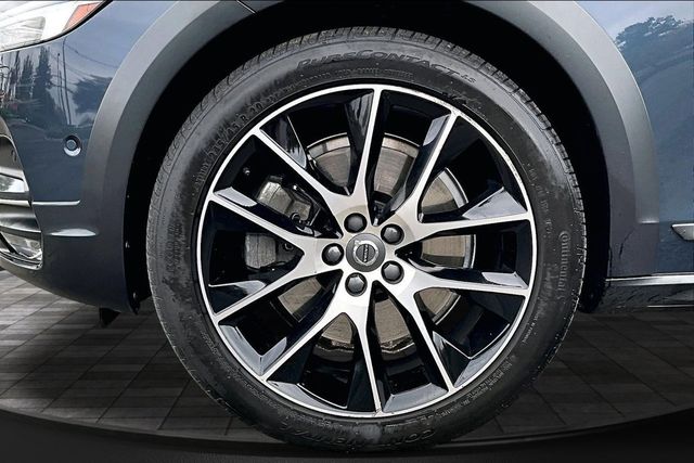 2018 Volvo V90 Cross Country T6 AWD - 23094780 - 39