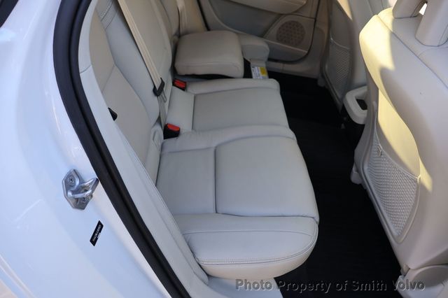 2018 Volvo V90 Cross Country T6 AWD - 23092030 - 16