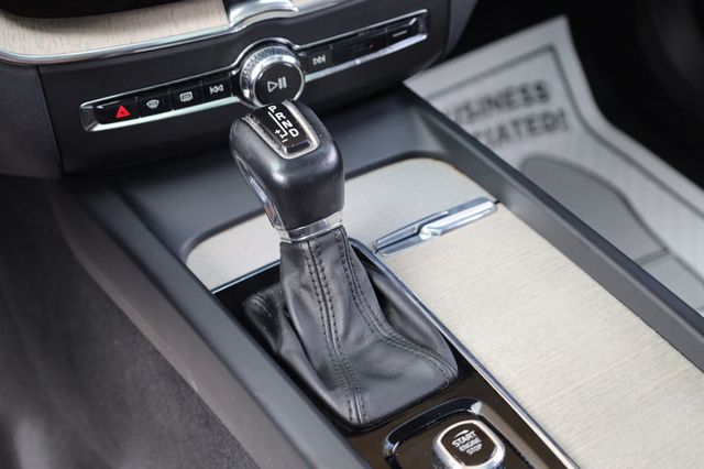 2018 Volvo XC60 T5 AWD Inscription - 22903033 - 41