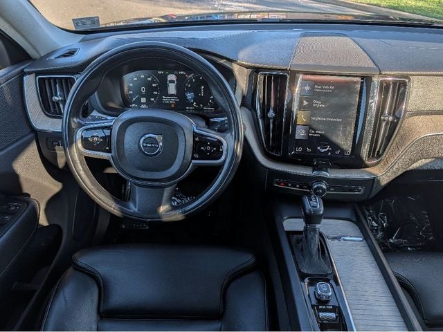 2018 Volvo XC60 T5 AWD Inscription - 23009005 - 22