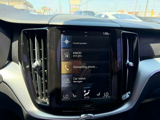 2018 Volvo XC60 T5 AWD Momentum - 23050567 - 24