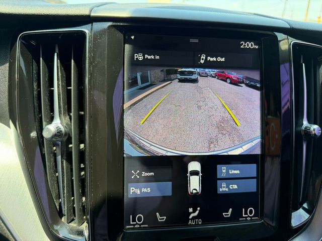 2018 Volvo XC60 T5 AWD Momentum - 23050567 - 26