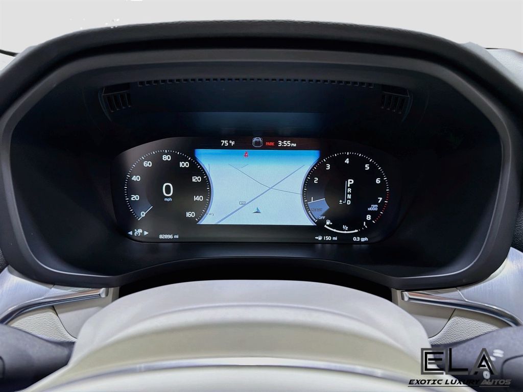 2018 Volvo XC60 T5 AWD Momentum - 23078778 - 12