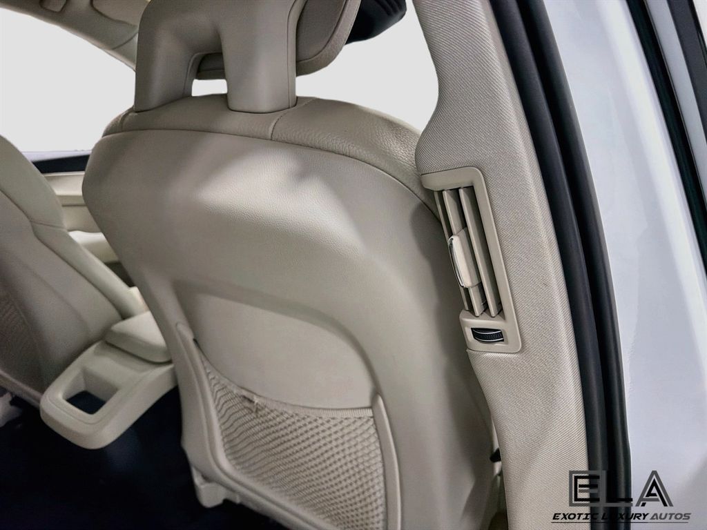 2018 Volvo XC60 T5 AWD Momentum - 23078778 - 28