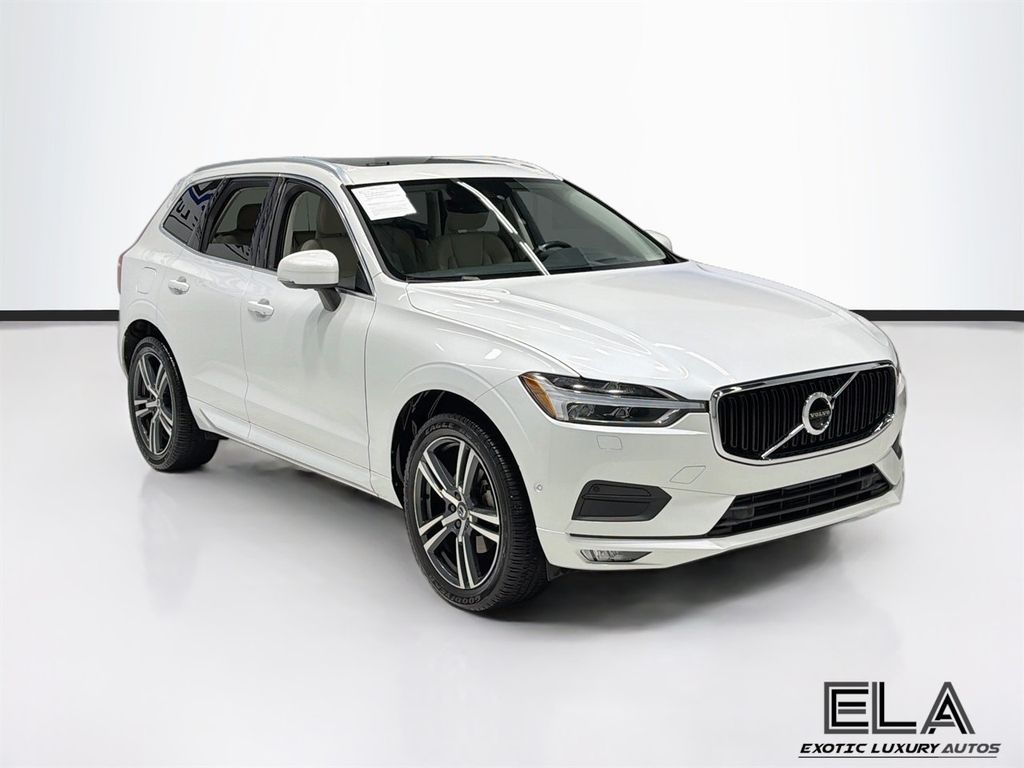 2018 Volvo XC60 T5 AWD Momentum - 23078778 - 40
