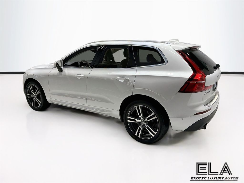 2018 Volvo XC60 T5 AWD Momentum - 23078778 - 49