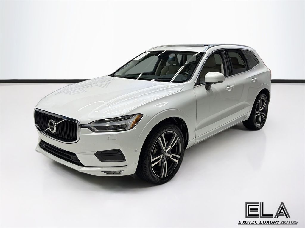 2018 Volvo XC60 T5 AWD Momentum - 23078778 - 50
