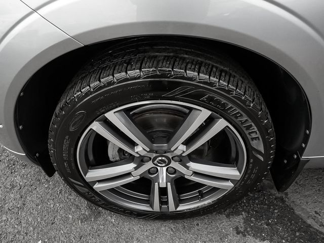 2018 Volvo XC60 T5 AWD Momentum - 23087625 - 9
