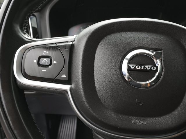 2018 Volvo XC60 T5 AWD Momentum - 23087625 - 19