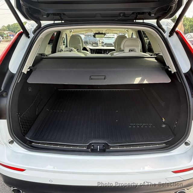 2018 Volvo XC60 T5 AWD MOMENTUM W/CONVENIENCE, VISION & ADVANCE PACKAGES - 23031086 - 45