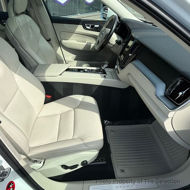 2018 Volvo XC60 T5 AWD MOMENTUM W/CONVENIENCE, VISION & ADVANCE PACKAGES - 23031086 - 47