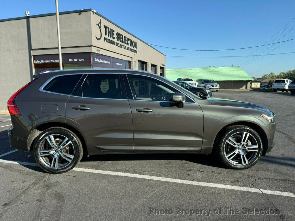2018 Volvo XC60 T6 Momentum photo 14