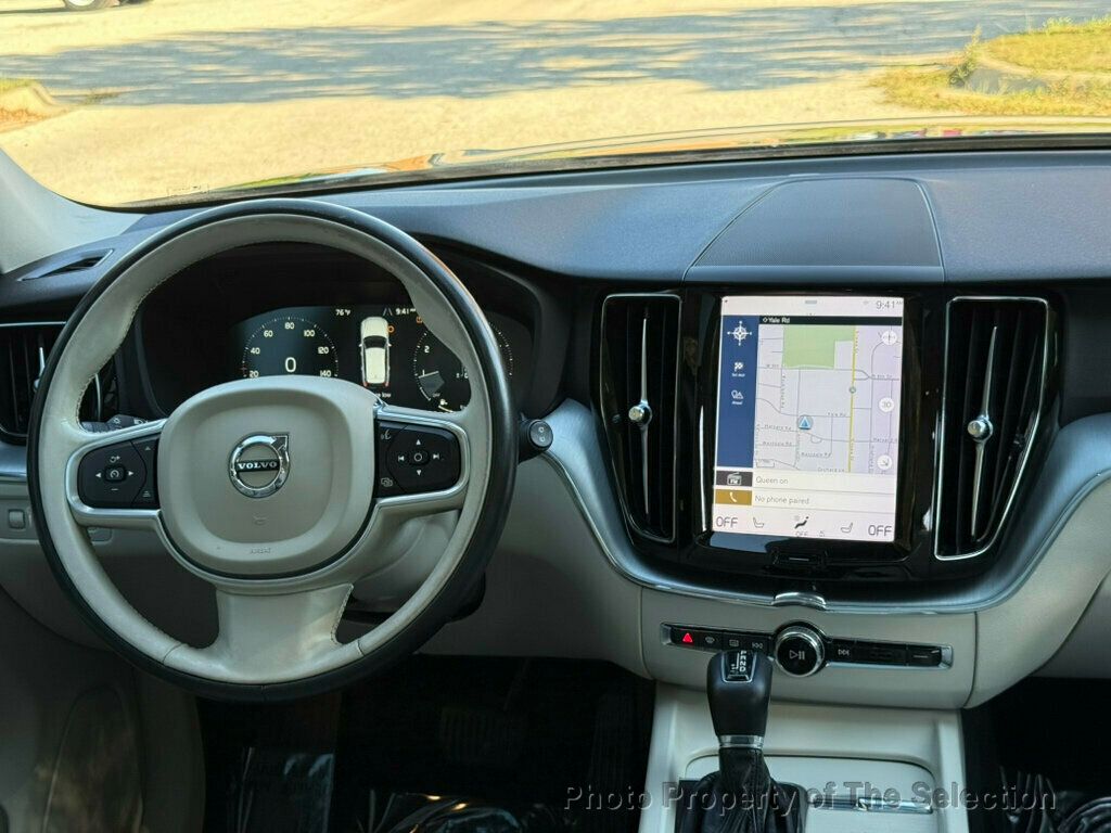 2018 Volvo XC60 T6 Momentum photo 15