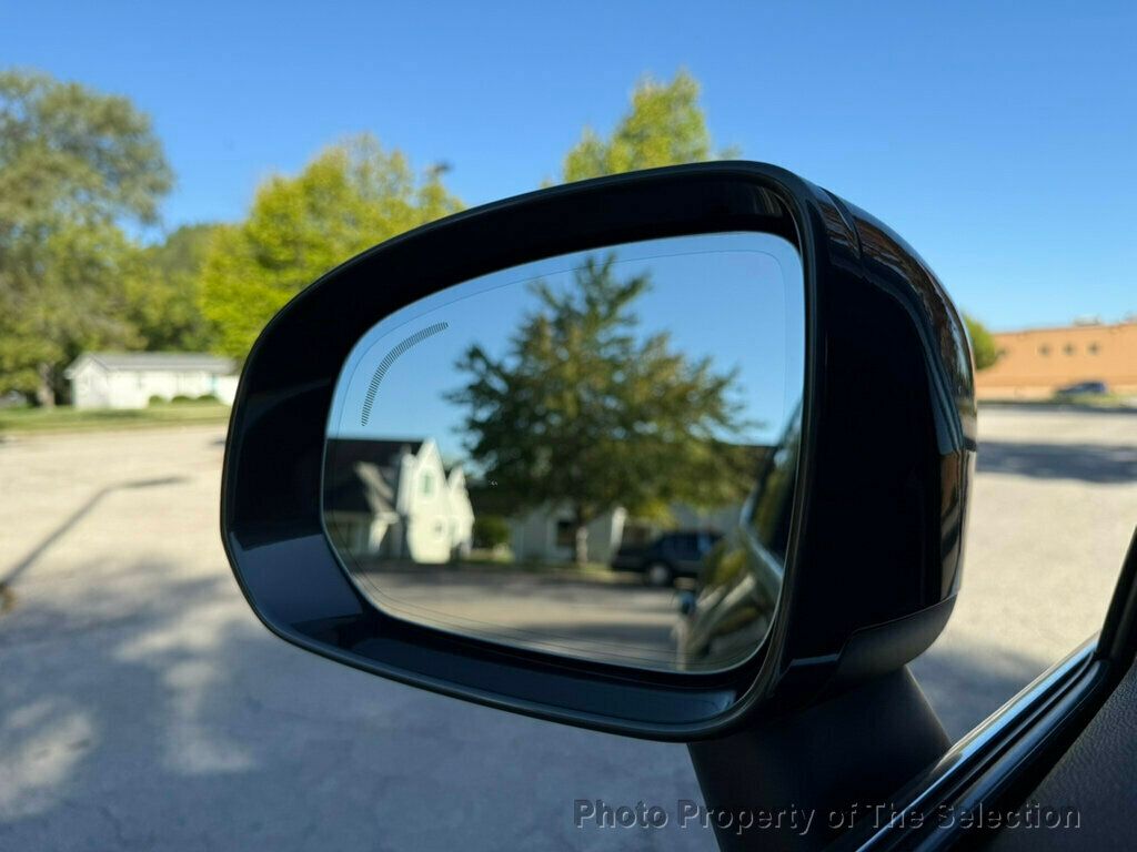 2018 Volvo XC60 T6 Momentum photo 29