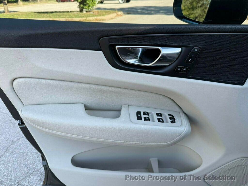 2018 Volvo XC60 T6 Momentum photo 30