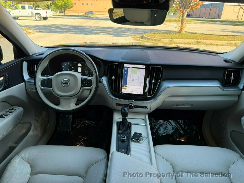 2018 Volvo XC60 T6 Momentum photo 37