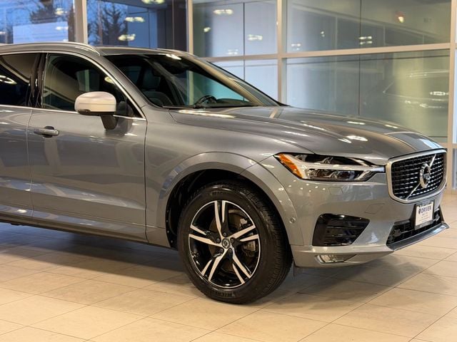 2018 Volvo XC60 R-Design