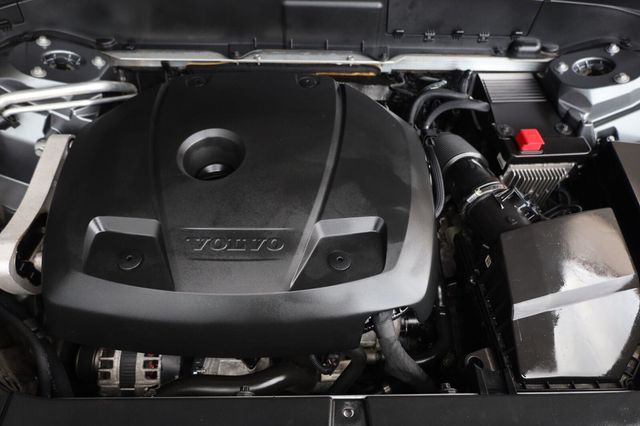 2018 Volvo XC90 Momentum - 23059169 - 10