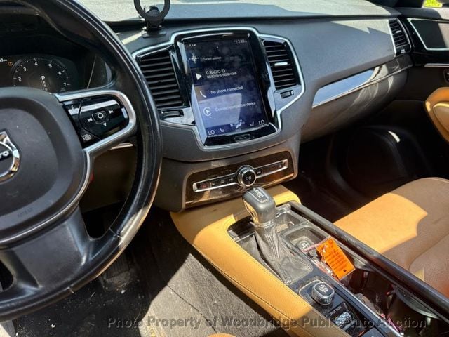 2018 Volvo XC90 T5 AWD 7-Passenger Momentum - 23078567 - 4
