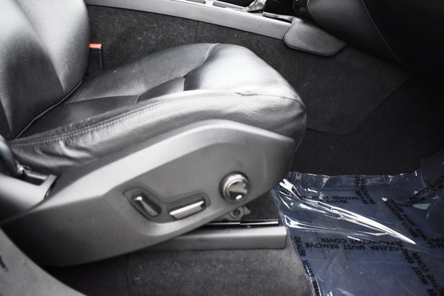 2018 Volvo XC90 T5 FWD 7-Passenger Momentum - 22988909 - 28