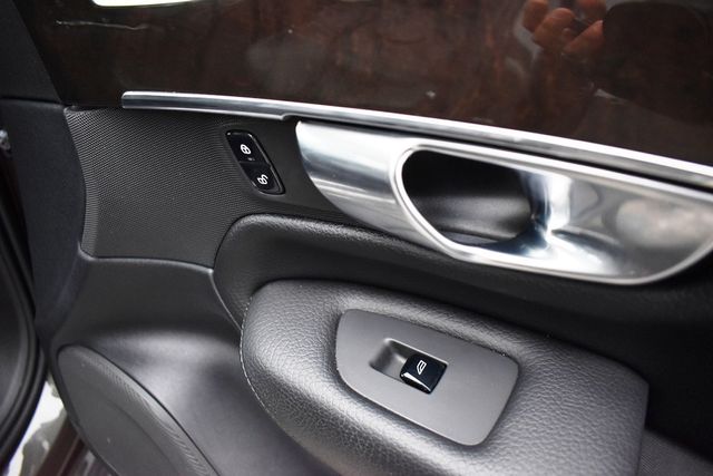 2018 Volvo XC90 T5 FWD 7-Passenger Momentum - 22988909 - 37