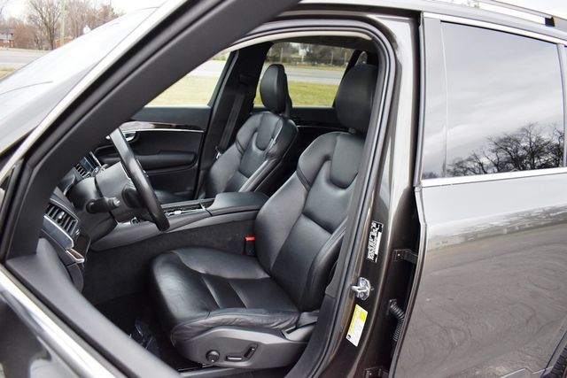 2018 Volvo XC90 T5 FWD 7-Passenger Momentum - 22988909 - 3